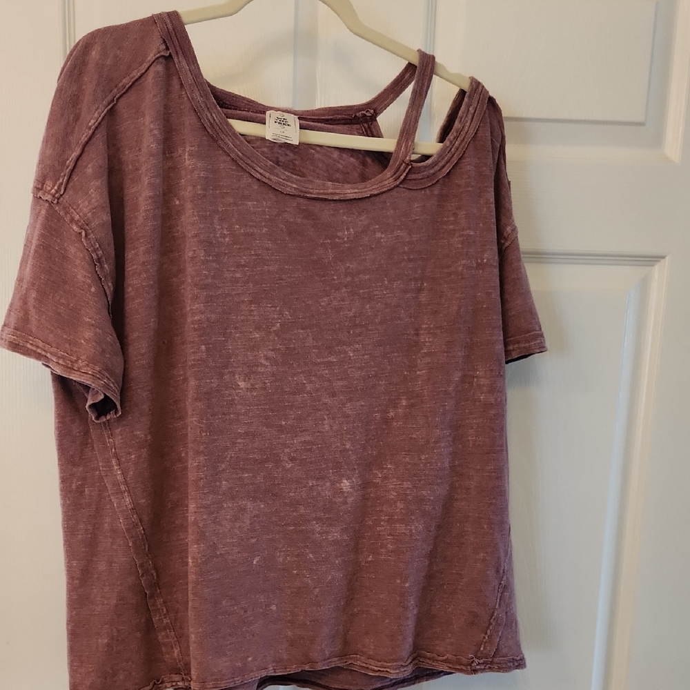 We The Free Weathered Tee Size Large